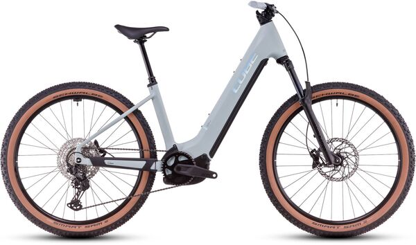 Cube Reaction Hybrid Race 800 EE