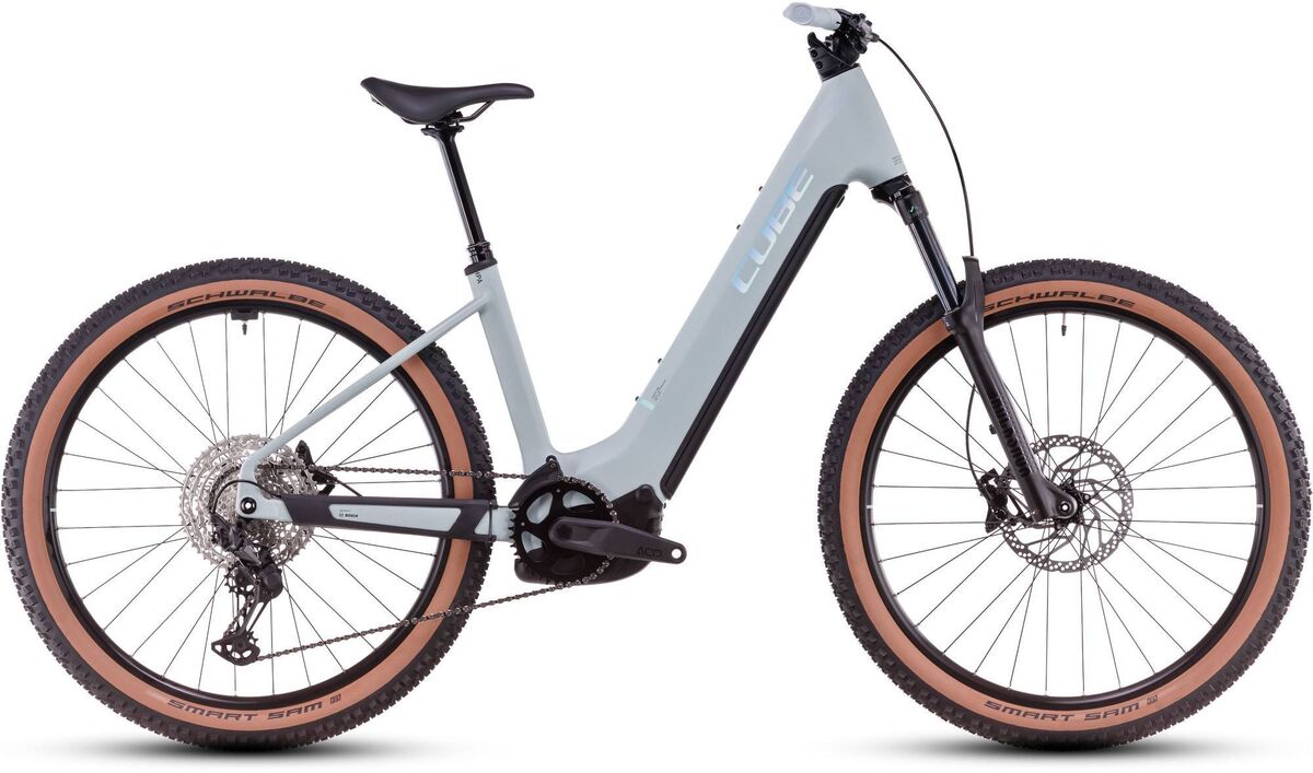 Cube Reaction Hybrid Race 800 EE click to zoom image