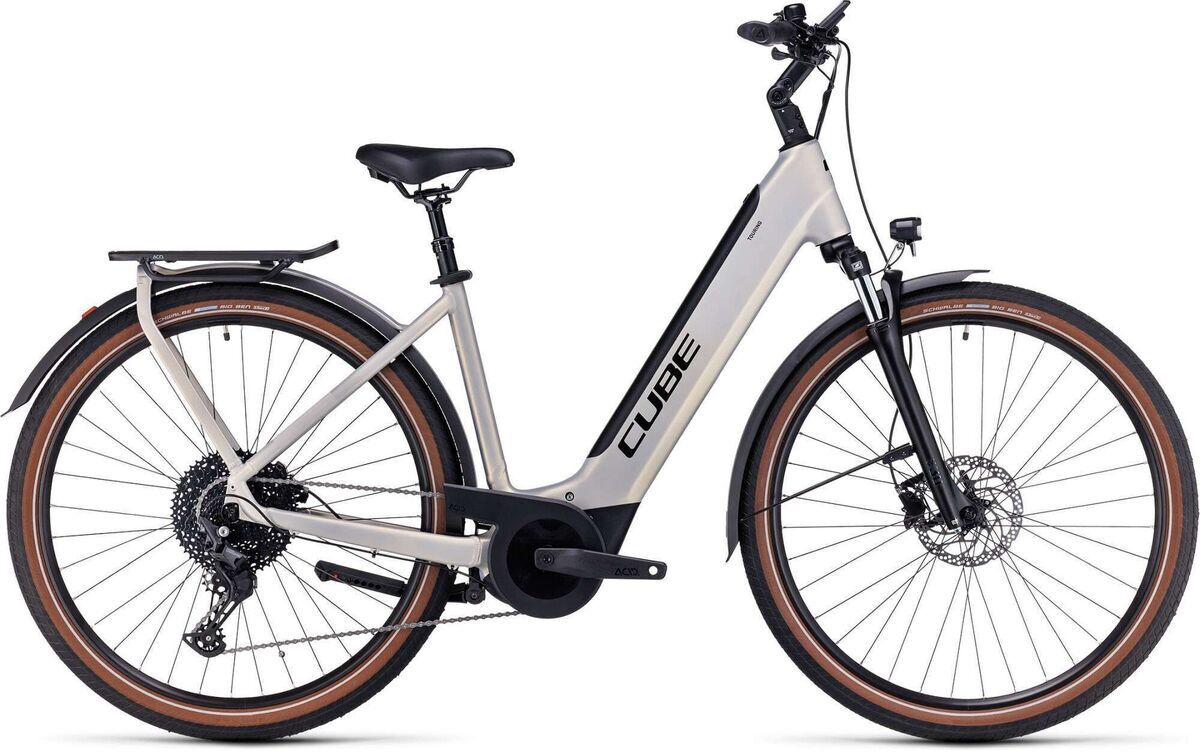 Cube Touring Hybrid Pro 625 EE Pearlysilver/Black click to zoom image